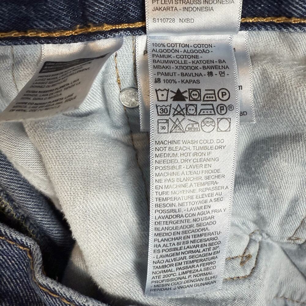 Levi's 550 Jeans Men 34x34 Blue Denim Distressed High-Rise Relaxed Fit Straight - Picture 14 of 15
